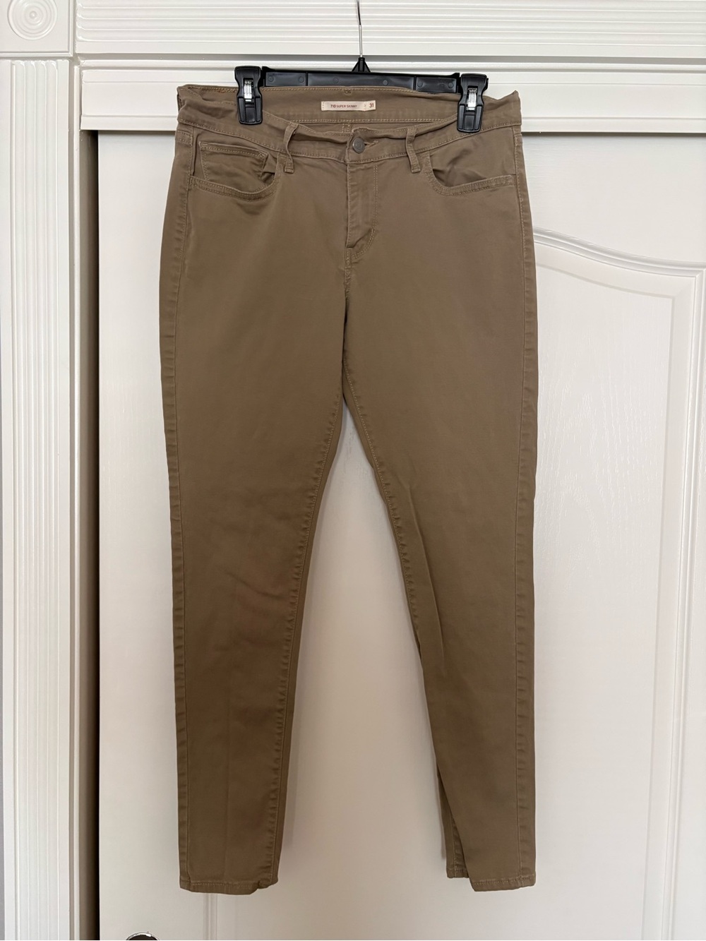 Levi’s 710 Super Skinny Jeans